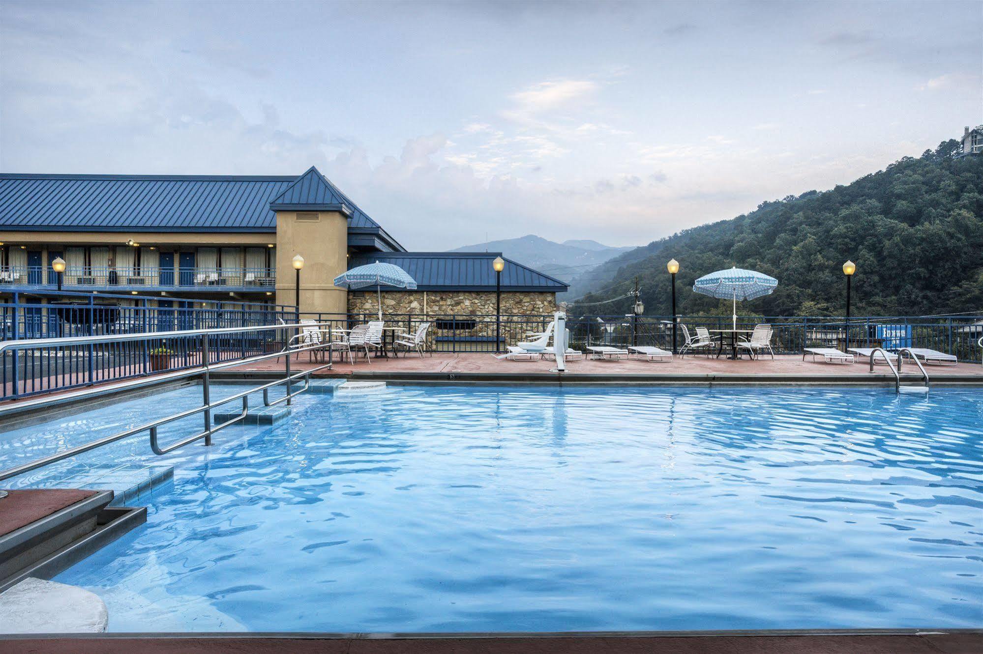Hotel Clarion Pointe Downtown Gatlinburg Exteriér fotografie